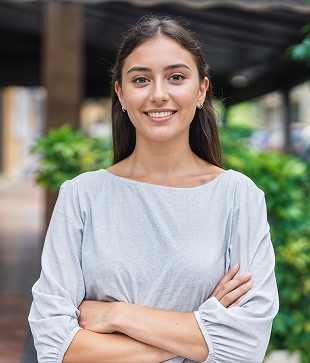 Dr. Giovanni Esposito